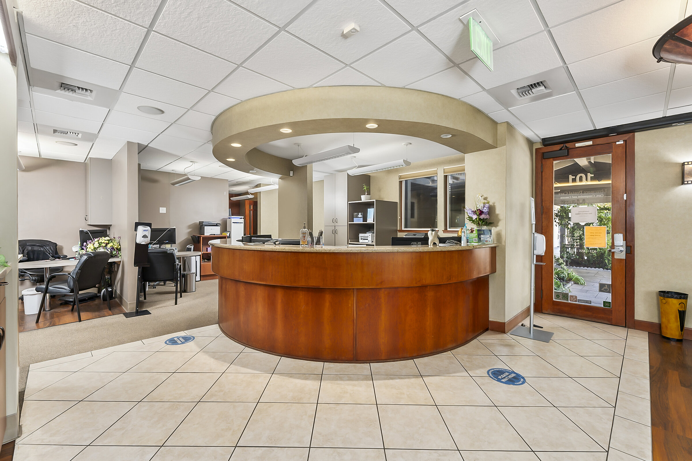 Front desk seen from the waiting area